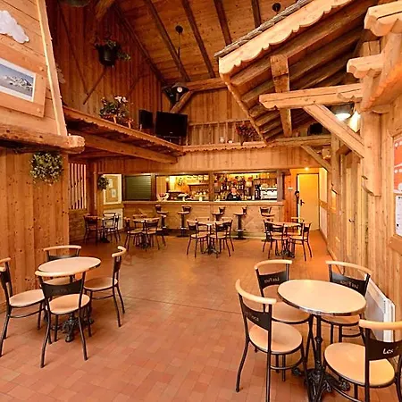 Hotel Village De Les Flocons Verts *
